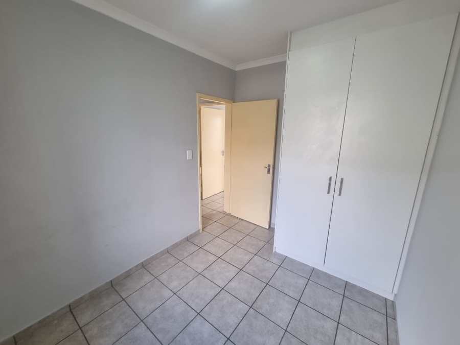 2 Bedroom Property for Sale in Klein Drakenstein Western Cape